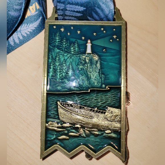 Virtual marathon medal 🏅 - Picture 5 of 5